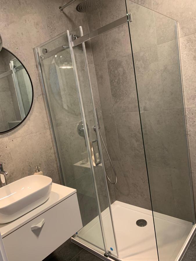 Apartamenty Wola Goleszowska Varsovie Extérieur photo
